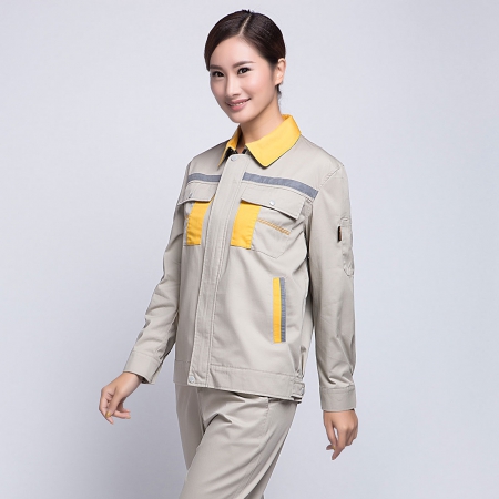 米色拼黄色工作服