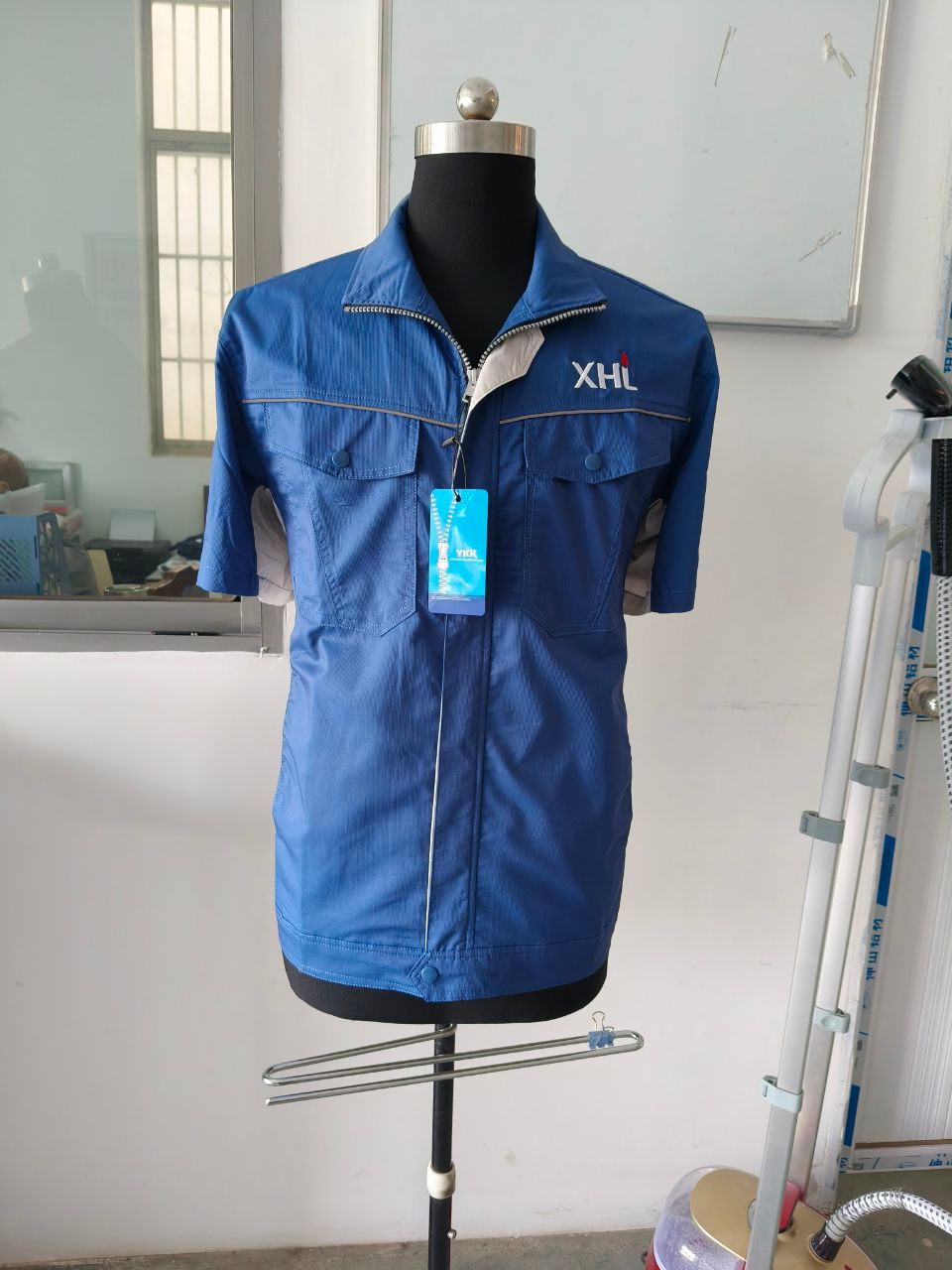 新航涂布光电工作服